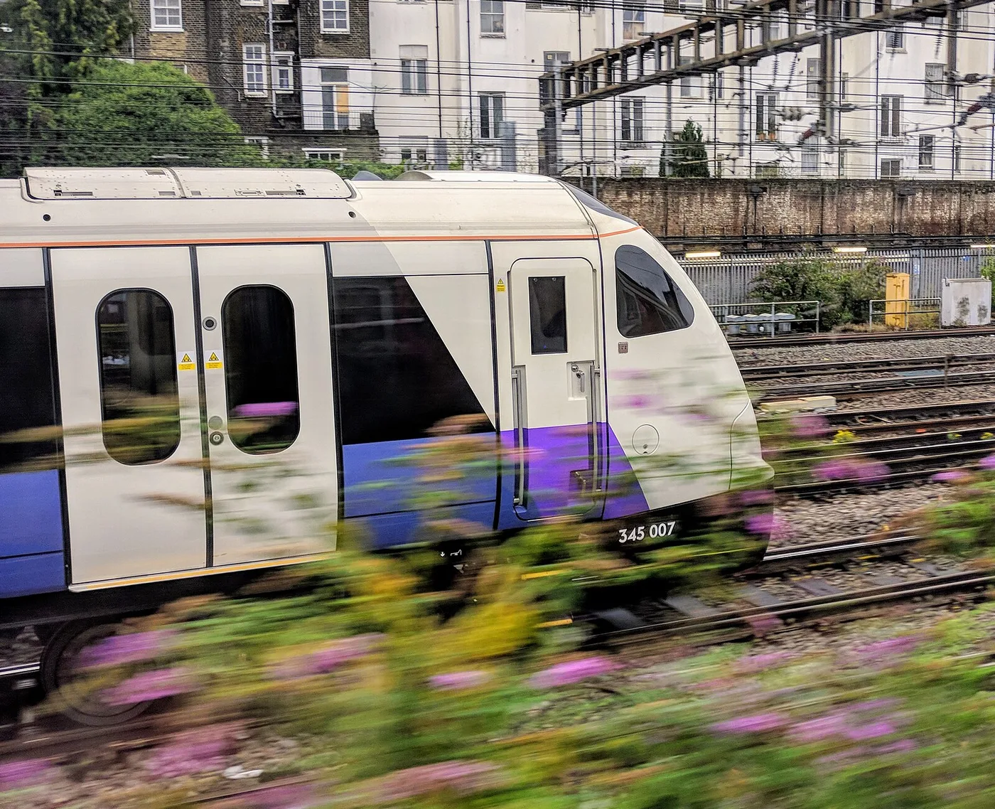 伊丽莎白线(Elizabeth line)列车